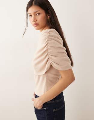 ASOS DESIGN - Superweiches Cape-Oberteil in Cremeweiß