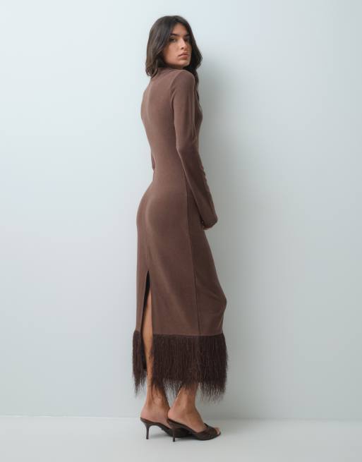 ASOS DESIGN superweiches flauschiges Midikleid in Schokobraun, 5 von 5