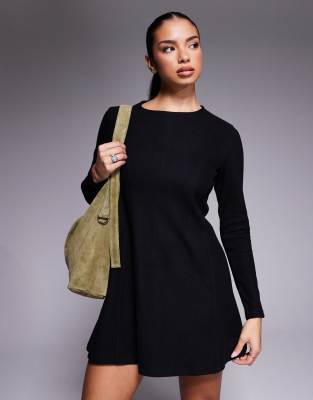 ASOS DESIGN - Superweiches, langärmliges Fit-and-flare-Minikleid in Schwarz