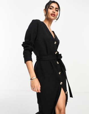 ASOS DESIGN - Superweiches, langes Strickjackenkleid in Schwarz mit durchgehender Knopfleiste und Bindegürtel