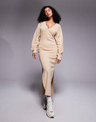 ASOS DESIGN - Superweiches, lockeres Maxikleid in Steingrau mit V-Ausschnitt-Neutral