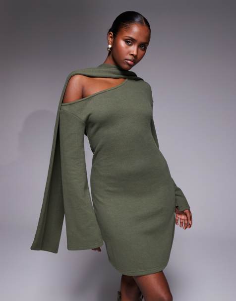 ASOS DESIGN – Superweiches Minikleid in Khaki mit U-Boot-Ausschnitt und Schaldetail - view 1