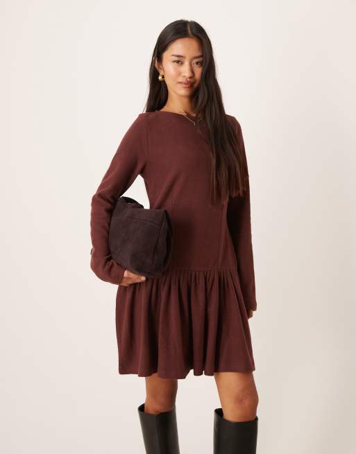 ASOS DESIGN – Superweiches Minikleid in Schokobraun mit gerafftem Korsett-Taillendetail, 2 von 4