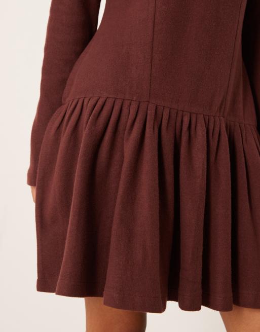 ASOS DESIGN – Superweiches Minikleid in Schokobraun mit gerafftem Korsett-Taillendetail, 3 von 4
