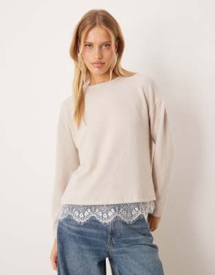 ASOS DESIGN - Superweiches Oberteil in Cremeweiß mit Spitzenrand