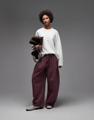 ASOS DESIGN - Superweiches Oversize-Sweatshirt in Creme mit Henley-Ausschnitt-Keine Farbe