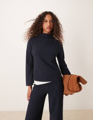 ASOS DESIGN - Superweiches Sweatshirt in Marineblau mit Stehkragen, Kombiteil