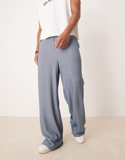 ASOS DESIGN – Superweite Jogginghose in Blau mit schmalen Streifen, 2 von 5