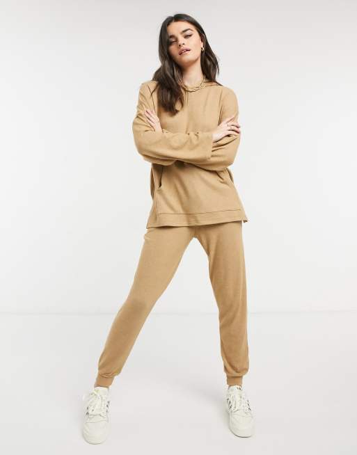 ASOS DESIGN - Superzacht trainingspak met oversized hoodie / joggingbroek in camel, 4 van 4