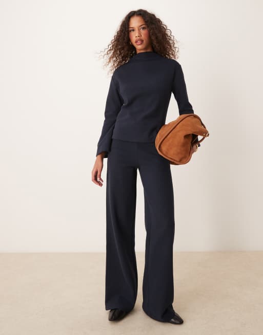 ASOS DESIGN - Superzachte broek met wijde pijpen in marineblauw, deel van co-ord set
