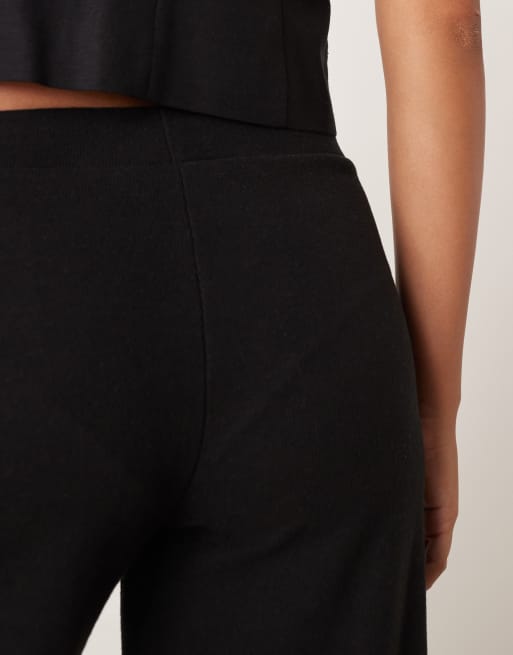 ASOS DESIGN - Superzachte broek met wijde pijpen in zwart, 5 van 5