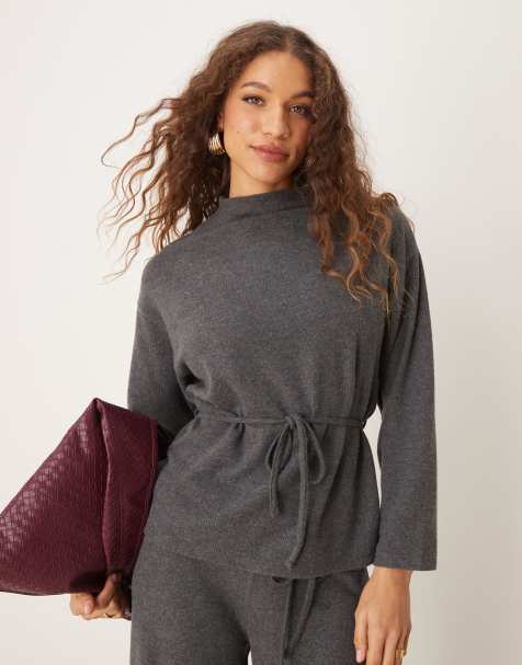 ASOS DESIGN - Superzachte hoogsluitende top met gestrikte taille en lange pasvorm in grijs - view 1