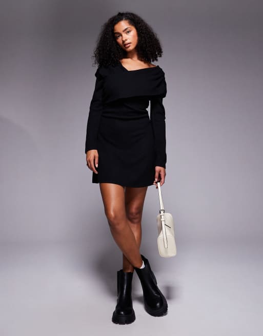 ASOS DESIGN - Superzachte mini jurk voorkant met overslag in zwart, 2 van 4