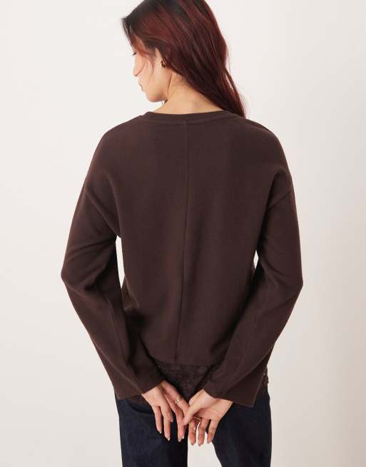 ASOS DESIGN - Superzachte oversized top met lange mouwen en kanten zoom in bruin, 4 van 4