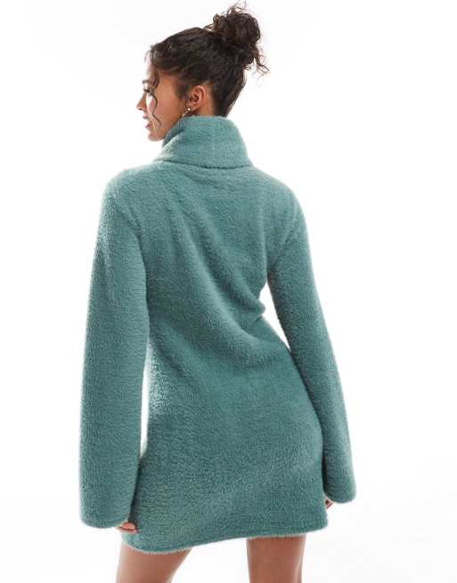 ASOS DESIGN - Superzachte pluizige mini trui-jurk met col in groen, 4 van 4