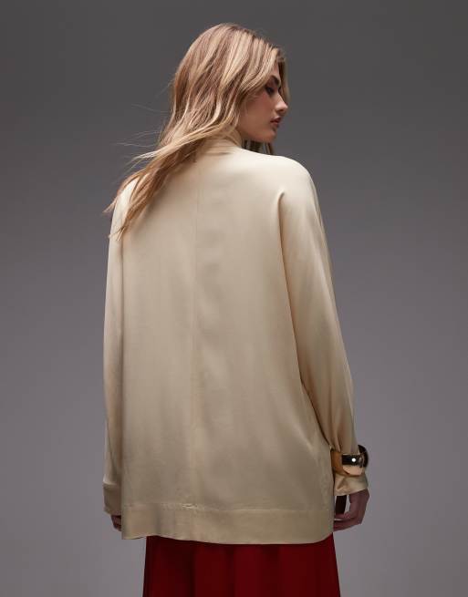 ASOS DESIGN - Surchemise en satin à col montant et patte dissimulée - Babeurre, 3 de 4