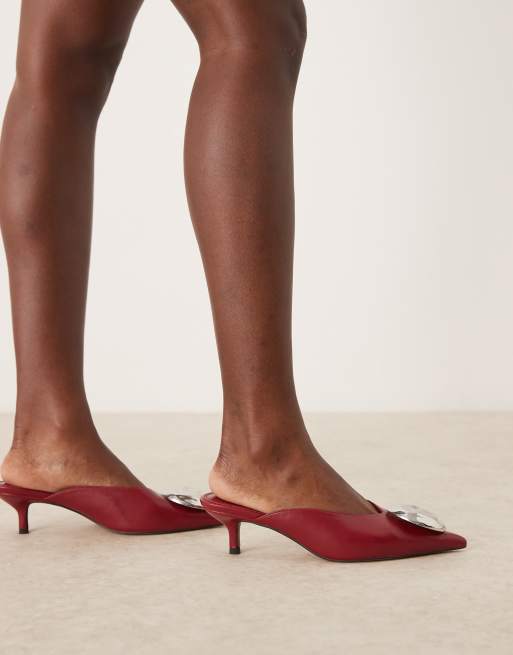 ASOS DESIGN – Surprise – Mörkröda mules med mellanhög klack och dekorativ detalj, 2 av 4