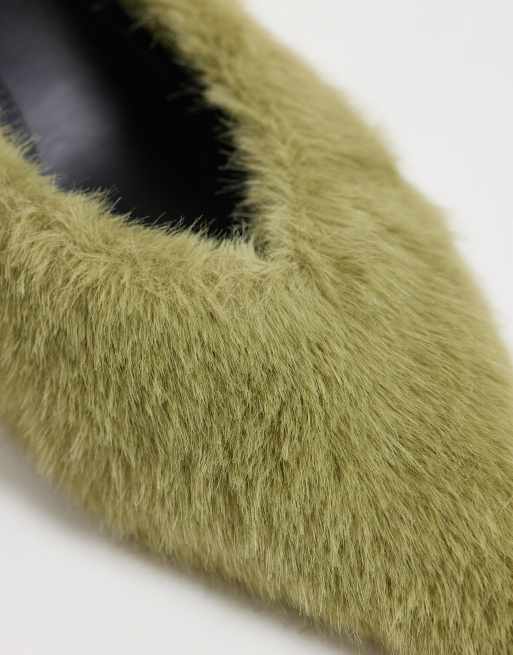 ASOS DESIGN Surprise pointed kitten heeled mules in green fur, 4 of 4