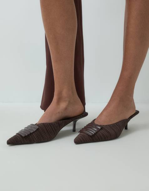 ASOS DESIGN Surprise wavy trim detail pointed kitten heeled mules in chocolate - view 1
