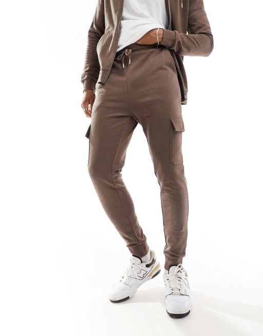 ASOS DESIGN - Survêtement ajusté avec sweat à capuche et pantalon de jogging cargo - Marron délavé, 4 de 4