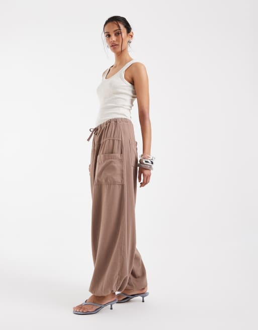 ASOS DESIGN - Svampebrune casual ballonbukser med bindebånd i taljen, 2 af 5