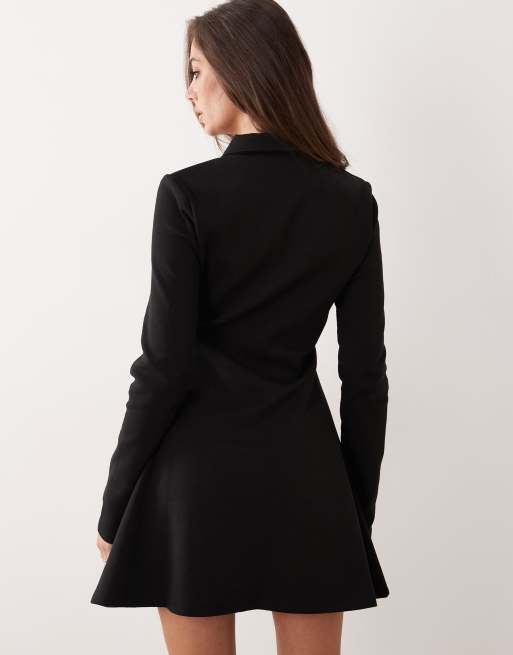 ASOS DESIGN – Svart, a-linjeformad miniklänning med krage och knäppning framtill, 3 av 4
