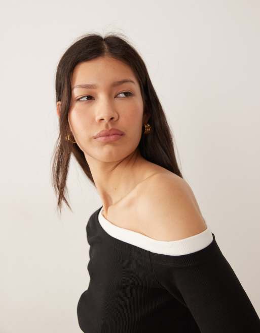 ASOS DESIGN – Svart, asymmetrisk topp med två lager och monokrom design, 3 av 4
