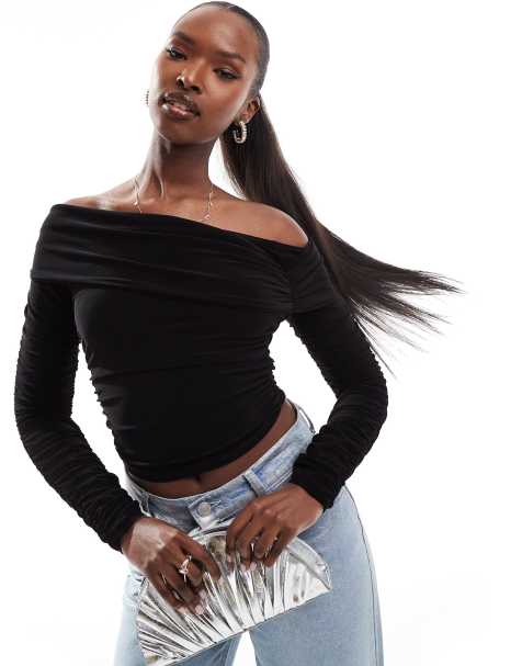ASOS DESIGN – Svart, åtsmitande topp med asymmetrisk ringning och rynkade ärmar - view 1