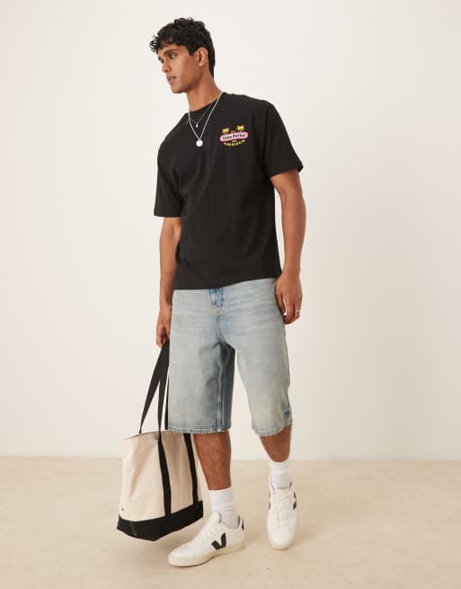 ASOS DESIGN – Svart, avslappnad t-shirt med högsommartryck , 2 av 4