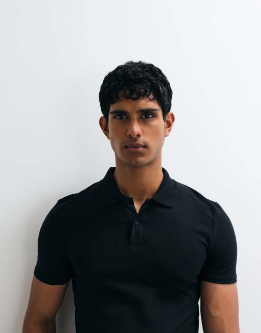 ASOS DESIGN – Svart, enkel pikétröja i muscle fit, 3 av 5