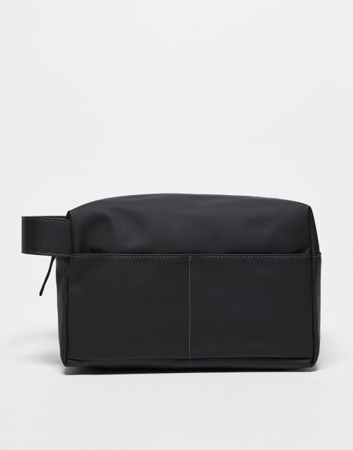 ASOS DESIGN – Svart, gummerad necessär med handtag