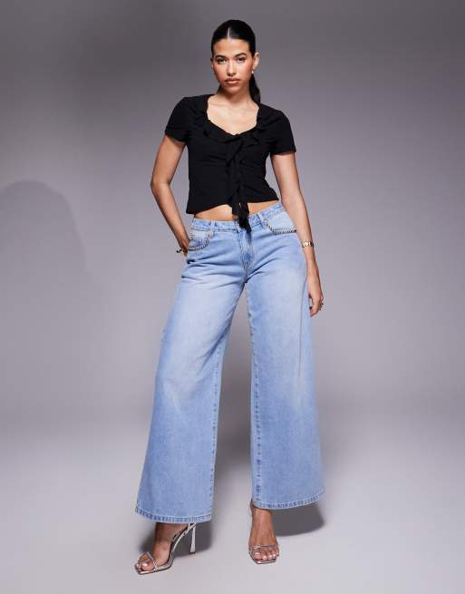 ASOS DESIGN – Svart, halvskir topp med korta ärmar, v-ringning och volang framtill, 4 av 4