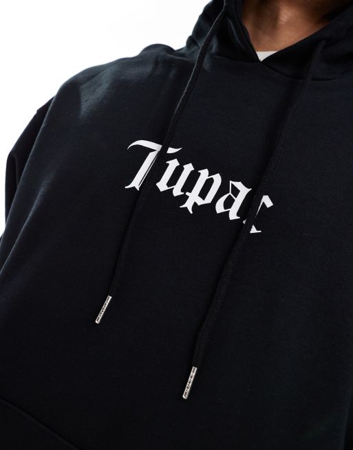 ASOS DESIGN – Svart hoodie i unisex-modell och oversize med Tupac-tryck, 2 av 4