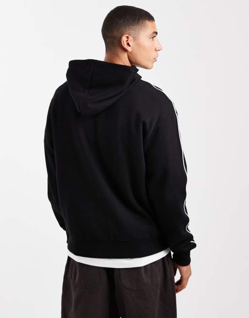 ASOS DESIGN – Svart huvtröja med avslappnad passform, tryck och passpoal, 3 av 5