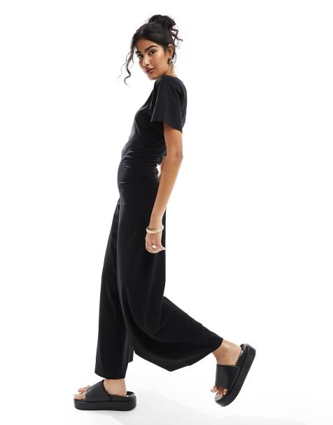 ASOS DESIGN – Svart jumpsuit med vida ben och rynkad sida - view 1