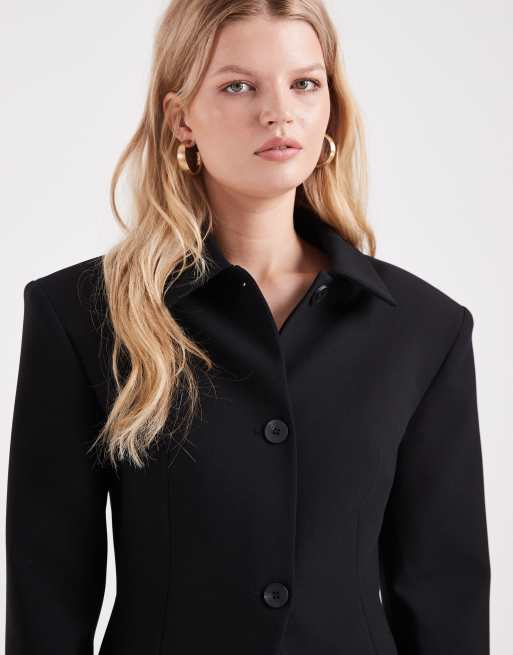 ASOS DESIGN – Svart kavaj med extrema axlar och kragdetalj, 4 av 4