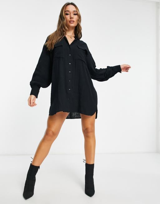 ASOS DESIGN – Svart kort skjortklänning i oversize och dubbelt tyg , 2 av 4