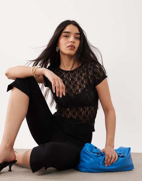 ASOS DESIGN – Svart, kort T-shirt med spetsfåll - view 1