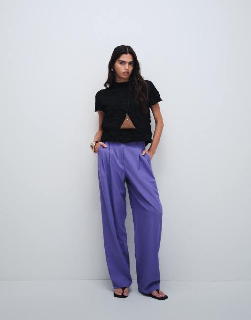ASOS DESIGN – Svart, krinklad, stickad t-shirt med boxig passform, 2 av 7