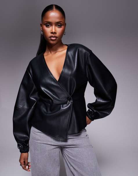 ASOS DESIGN – Svart, långärmad omlottopp i läderimitation - view 1