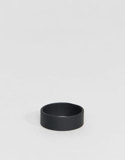 ASOS DESIGN – Svart lillefingerring i matt rosa, 2 av 4