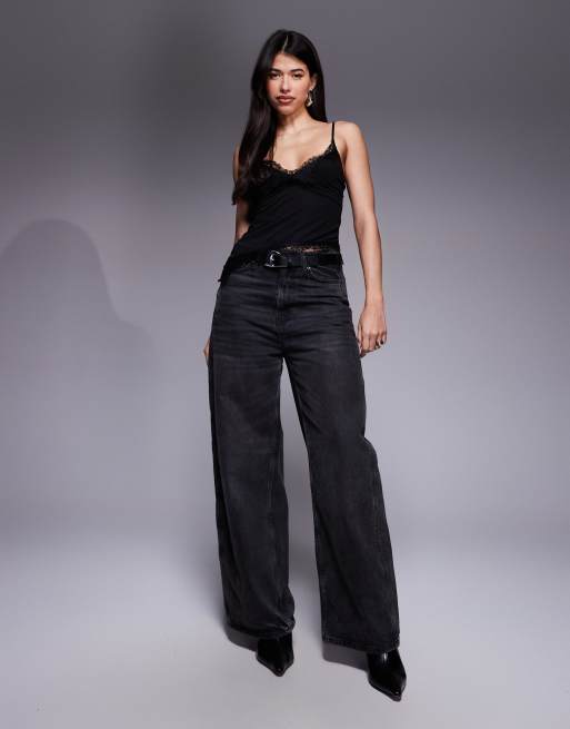 ASOS DESIGN – Svart linne i mesh med smala axelband, spets och asymmetrisk fåll, 2 av 4