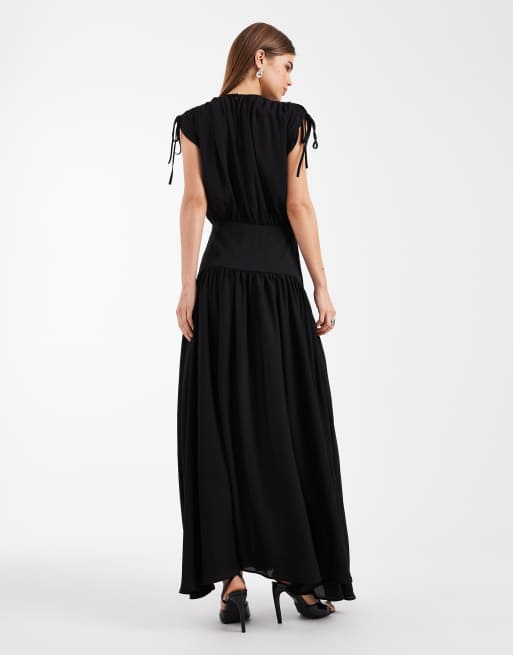 ASOS DESIGN – Svart maxiklänning med draperade blusärmar, 3 av 4