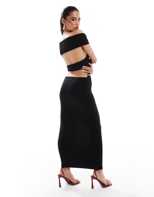 ASOS DESIGN – Svart midiklänning med bardotringning och smala band baktill, 3 av 4