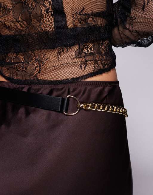 ASOS DESIGN – Svart midje- och höftskärp med kedjedetaljer, 2 av 3