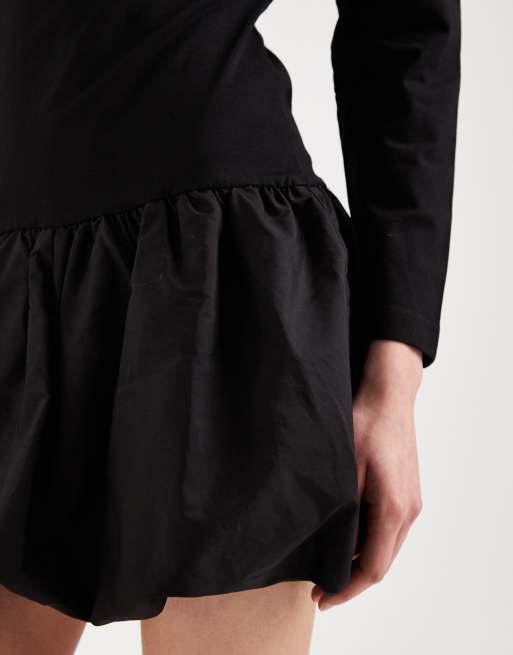 ASOS DESIGN – Svart miniklänning med sänkt axel och ballongkjol, 3 av 4