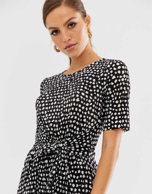 ASOS DESIGN – Svart- och vitrandig plisserad midiklänning med knytning i midjan, 3 av 4
