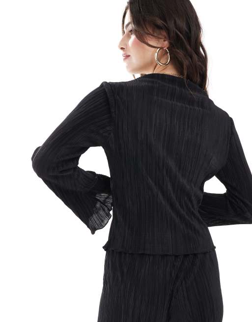 ASOS DESIGN – Svart, plisserad topp med långa, utsvängda ärmar, del av set, 4 av 4