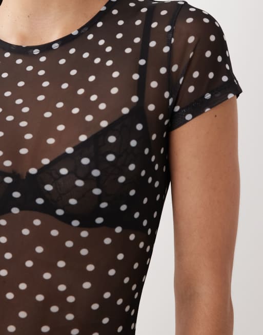 ASOS DESIGN – Svart, prickig, krympt t-shirt i skir mesh, 3 av 4