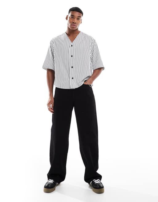 ASOS DESIGN – Svart, randig skjrota med halvlånga ärmar, 2 av 4